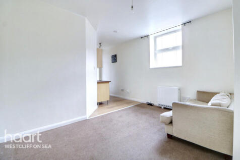 Hamlet Court Road, Westcliff