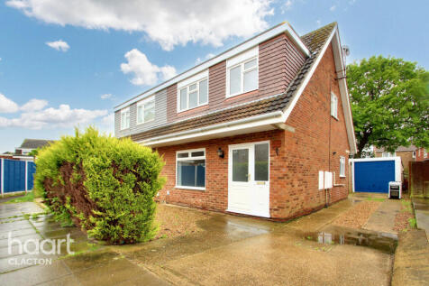 3 bedroom semi-detached house for sale