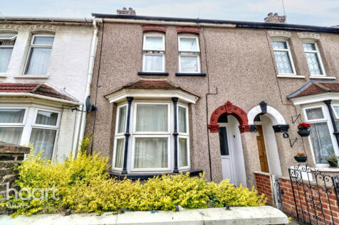 Parker Road, Grays 5 bed terraced house for sale