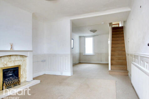 Sturla Road, Chatham 3 bed terraced house for sale