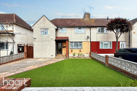 2 bedroom semi-detached house for sale