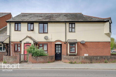 Bridge Street, Witham 2 bed maisonette for sale