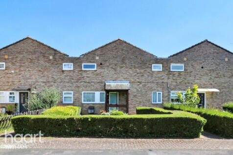 Hemingway Road, Witham 3 bed terraced house for sale