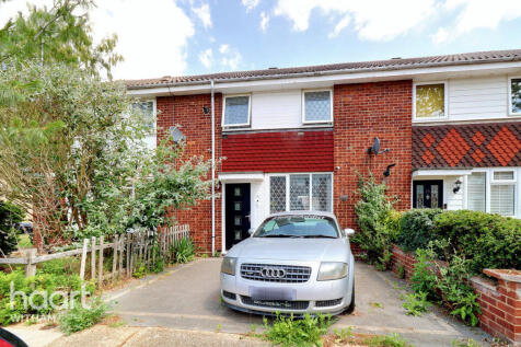 Alfreg Road, Witham 2 bed terraced house for sale