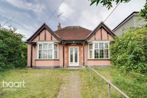 Maldon Road, Witham 2 bed detached bungalow for sale