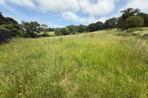 Land to the North Of Millrise... Farm land for sale