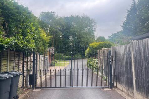 Lindenwood, Upper Clifton Road, B73 Land for sale