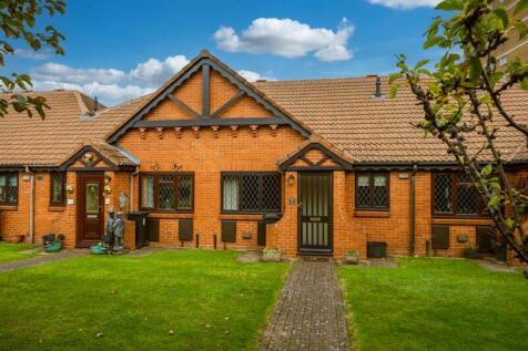 Short Street, Stourbridge DY8 2 bed terraced bungalow for sale