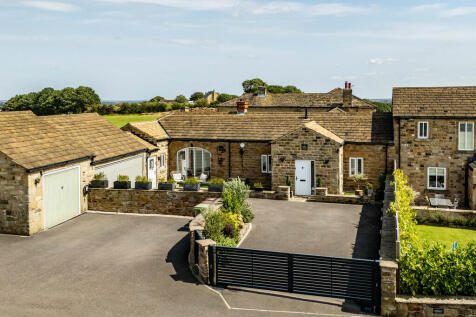3 bedroom barn conversion for sale