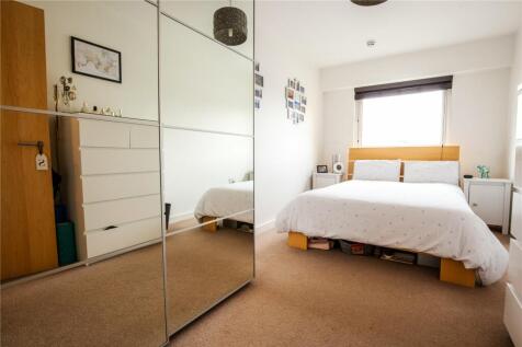 Beacon Tower, Fishponds Road, Bristol... 2 bed apartment for sale