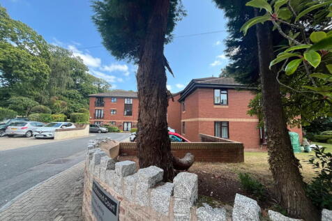 Oldway Road, Paignton 2 bed ground floor flat for sale