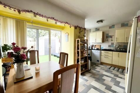 Cecil Road, Paignton 3 bed terraced house for sale