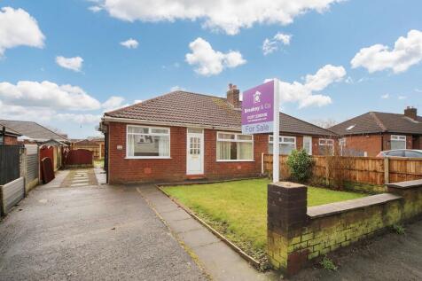 2 bedroom semi-detached bungalow for sale