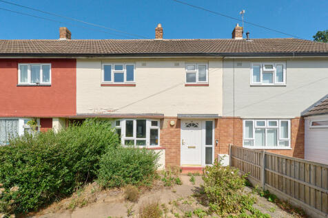 3 bedroom town house for sale
