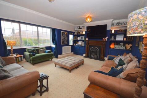 Ash Lane, Widnes 4 bed detached house for sale