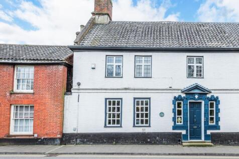 Wymondham 4 bed townhouse for sale