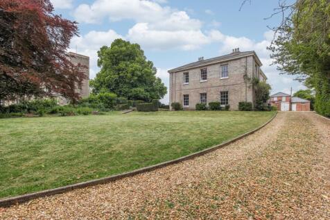 Marsham 8 bed detached house for sale