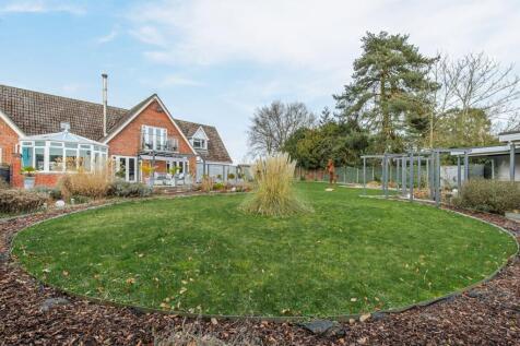 Postwick 7 bed detached house for sale