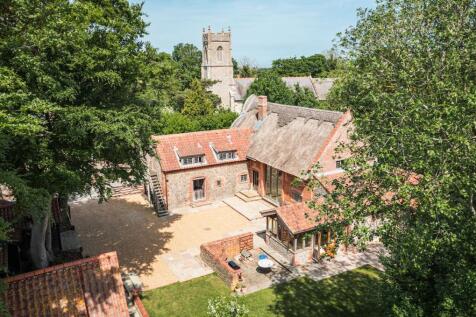 Ridlington 5 bed detached house for sale