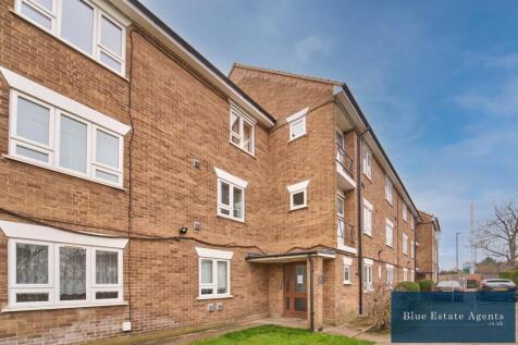 Lampton Road, Hounslow, TW3 2 bed ground floor flat for sale