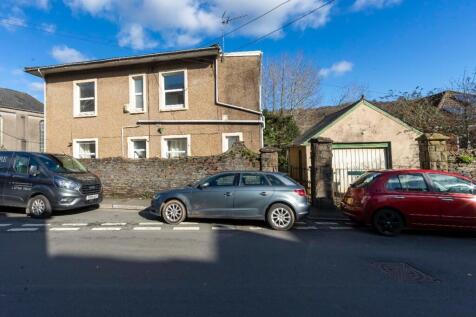 7 bedroom detached house for sale