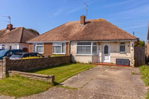 2 bedroom semi-detached bungalow for sale