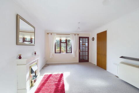 Ormond Avenue, Westhead, Ormskirk 2 bed semi