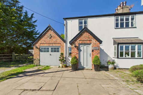 The Cottage, Back Lane, Aughton, L39 6SX 4 bed cottage for sale