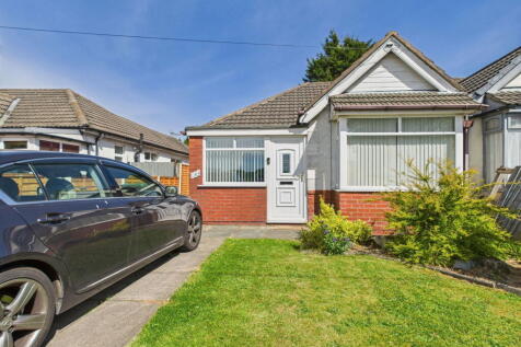 Southport Road, Ormskirk, L39 1LZ 3 bed semi