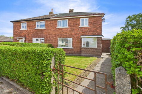Manor Crescent, Burscough, L40 7TW 3 bed semi