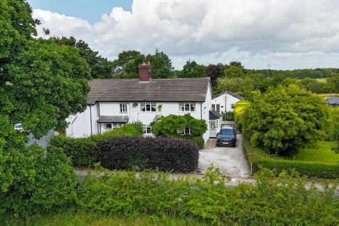 2 Vale Lane, Lathom, Ormskirk... 3 bed semi