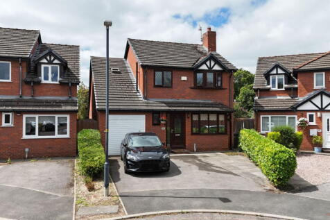 Brookfarm Close, Ormskirk, L39 4YA 4 bed detached house for sale
