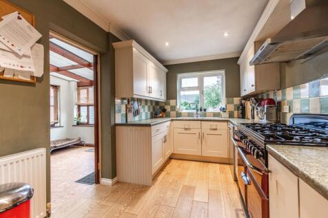 Dersingham 3 bed detached house for sale