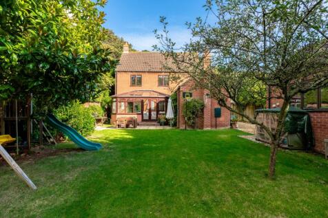 Hunstanton Road, Heacham, PE31 4 bed detached house for sale