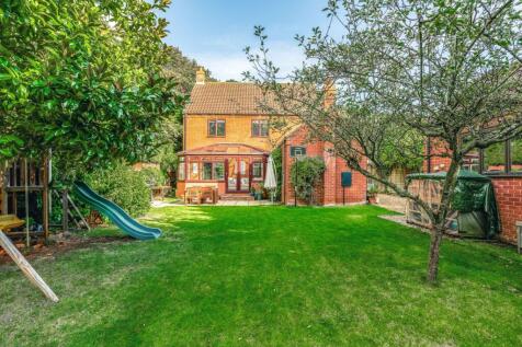 Hunstanton Road, Heacham, PE31 4 bed detached house for sale
