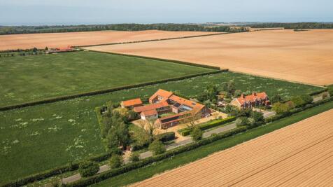 Substantial Barn Conversion in Sedgeford 5 bed barn conversion for sale