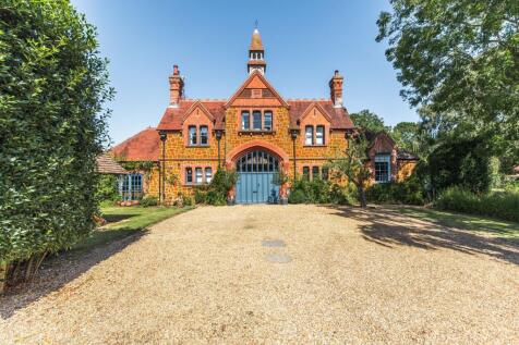Old Hunstanton 5 bed detached house for sale