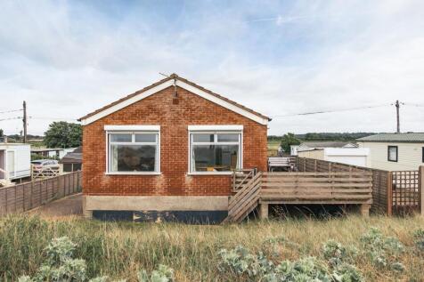 2 bedroom semi-detached bungalow for sale