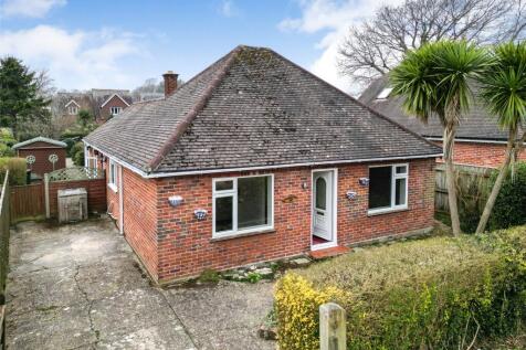 St Marks Road, Pennington, Lymington... 2 bed bungalow for sale