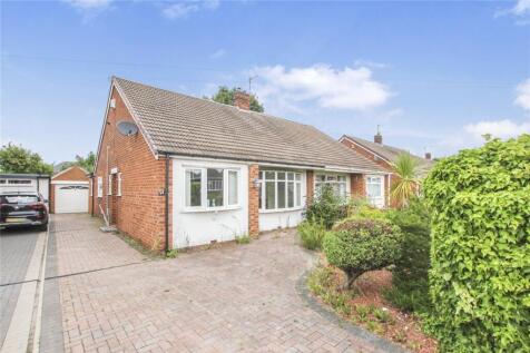 Medbourne Gardens, Acklam 2 bed bungalow for sale