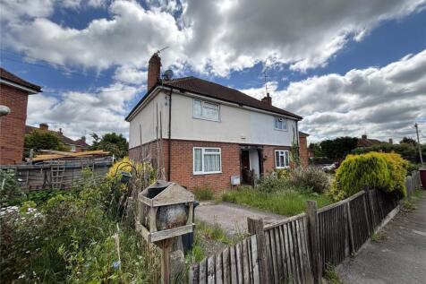 Dawlish Road, Reading, Berkshire 2 bed semi