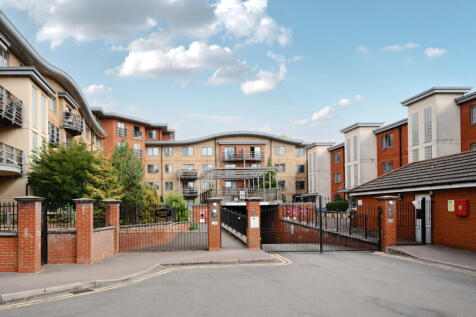 Jubilee Square, Reading, Berkshire 1 bed apartment for sale
