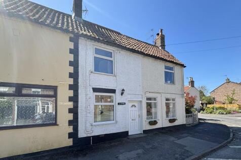 1 bedroom cottage for sale