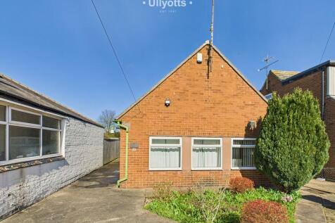 3 bedroom detached bungalow for sale