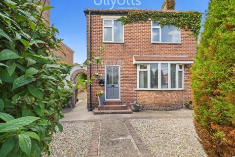 3 bedroom detached house for sale
