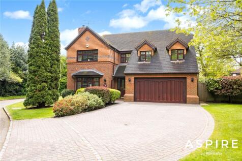 Gilbert Way, Finchampstead, Wokingham 4 bed detached house for sale