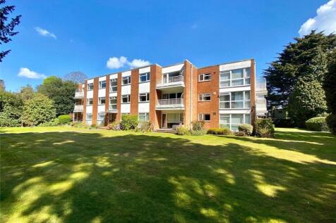 Clarendon Road, Bournemouth, Dorset, BH4 2 bed apartment for sale