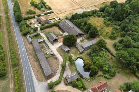 Detached house for sale