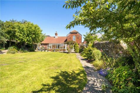Kingston Road, Shorwell, Newport 4 bed detached house for sale