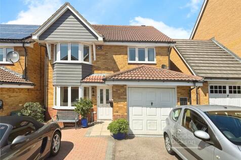 Juniper Close, Newport, Isle of Wight 3 bed detached house for sale